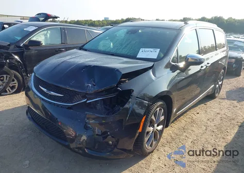 2017 Chrysler Pacifica Limited from USA, damaged, VIN 2C4RC1GG6HR570318